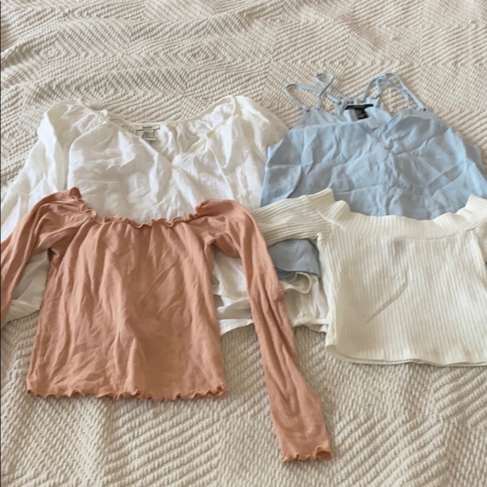 ✨ HP ✨ Bundle of Forever 21 Tops - Picture 1 of 6